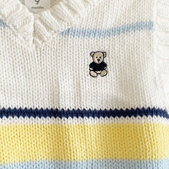 NWT Carter's 6 M V-neck Sweater Vest White Stripes - Picture 2 of 6